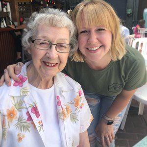 Meet your Posher, Molly